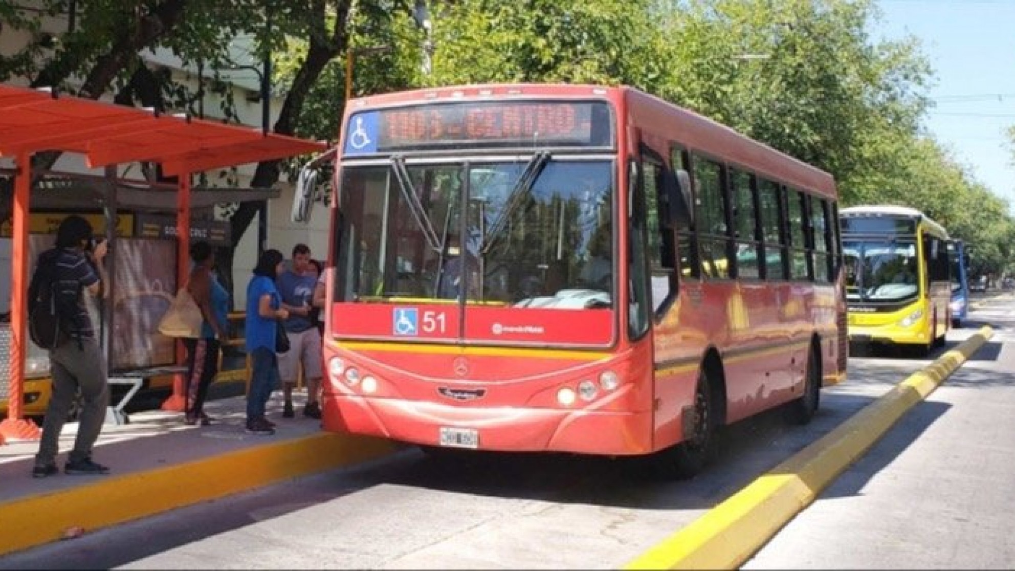 El gobernador Suarez detalló de cuánto será el aumento del boleto para el transporte público